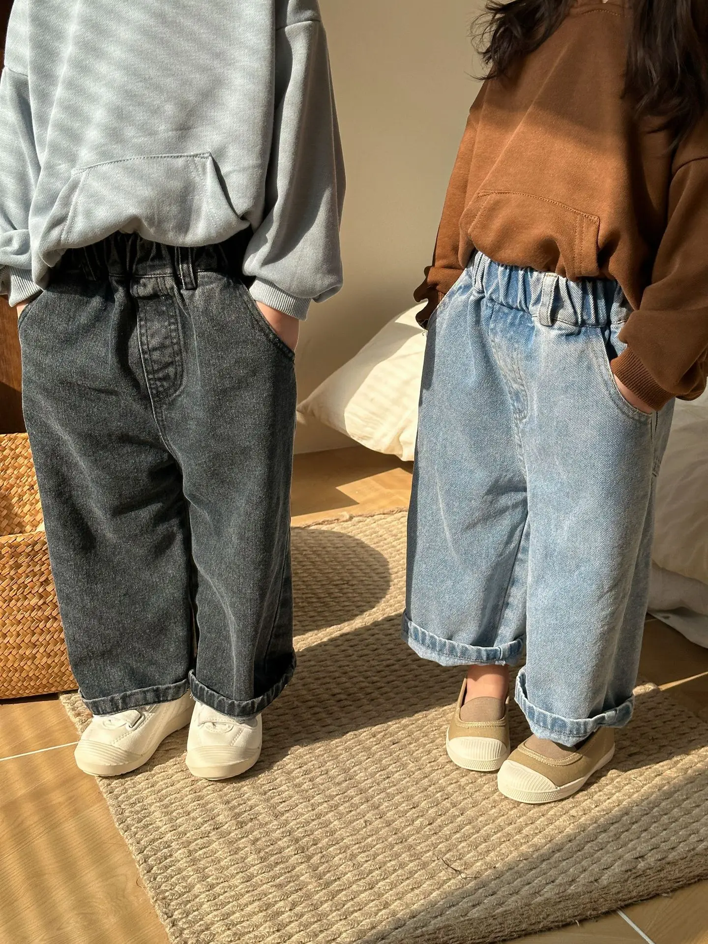 2024 Spring Children Retro Jeans Girl Baby Pockets Wide Leg Pants Kids Boys Casual Loose Denim Pants Toddler Cotton Trousers