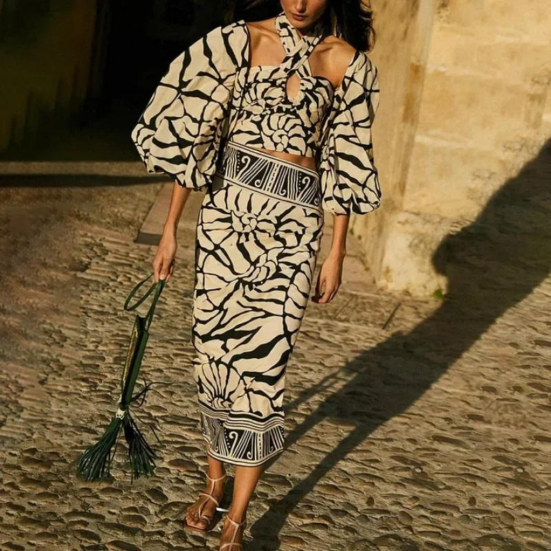 

New One Piece Printed Swimsuit Set for Women, Detachable Sleeves, Hanging Neck, Popular