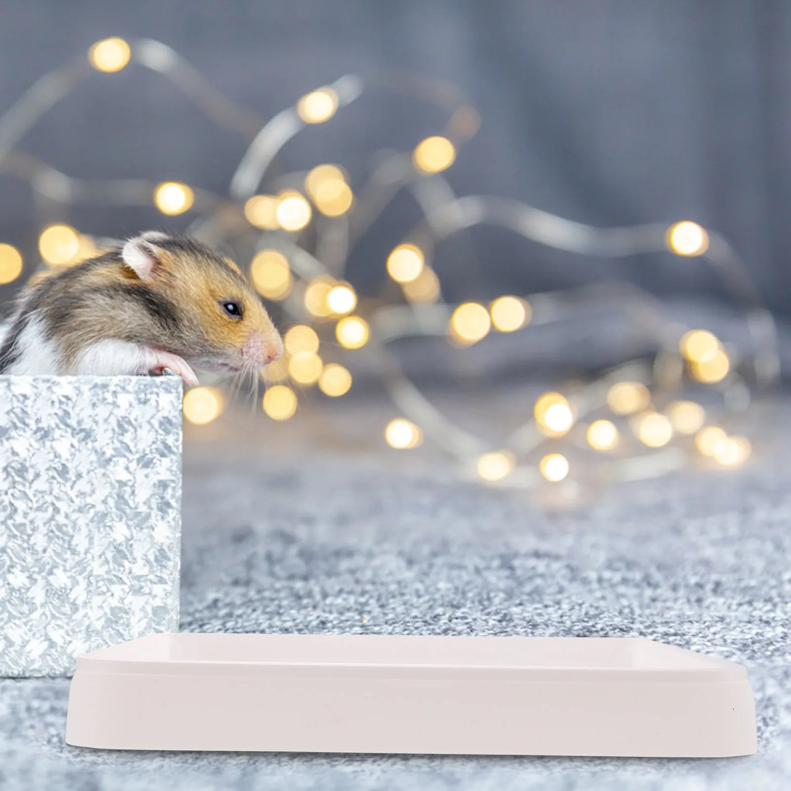 

Litter Tray Small Animal Pet Cleaning Supplies Rabbit Toilet Black Cat Bunny White