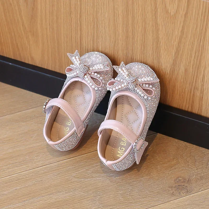 Children Leather Shoes for Girls 2024 Autumn New Fashion Princess Style Soft Bottom Elegant Bowtie Beading Versatile Dress Shoes