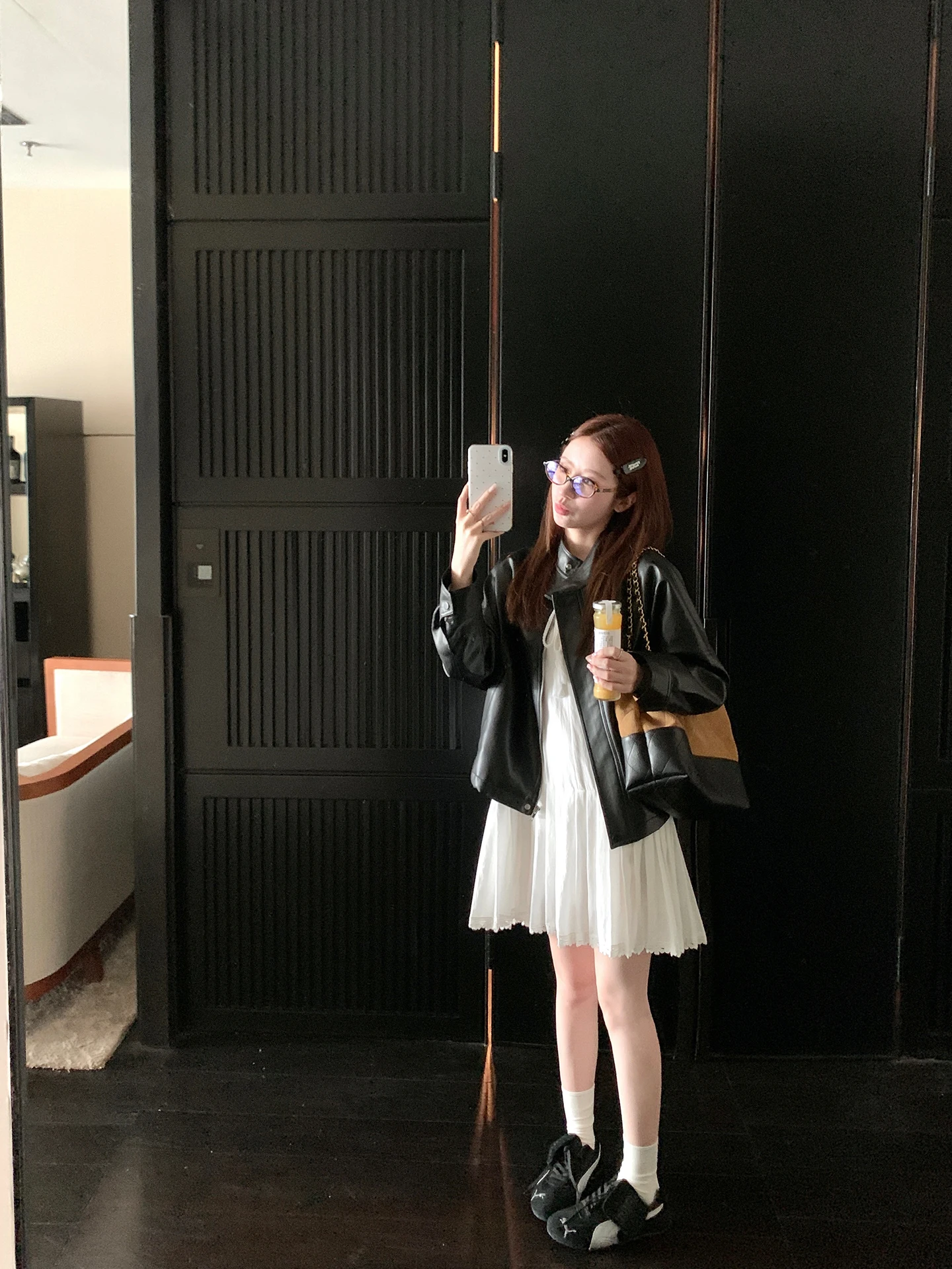 

Retro Wave Yang Yang YANUOYU Stand Collar Motorcycle Jaet ort Coat High End Small Size Leather Jaet Women's Faion