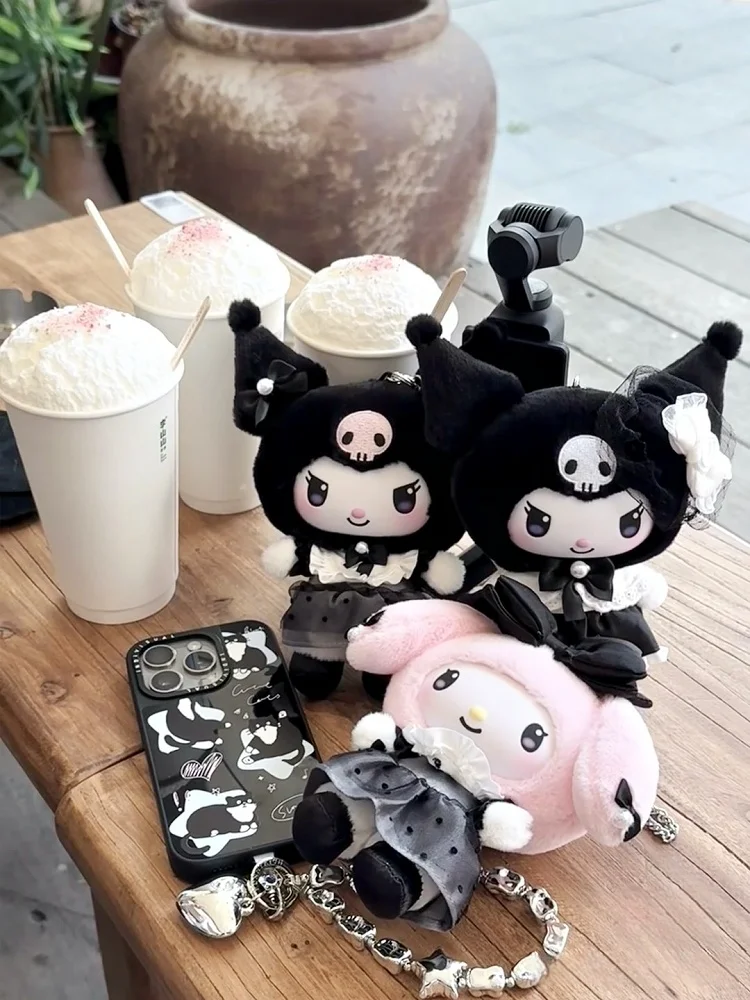 정품 Toptoy Sanrio 캐릭터 자매의 복장 시리즈 블라인드 박스 카와이 귀여운 비닐 인형 미스터리 박스 장난감 성인 어린이 선물