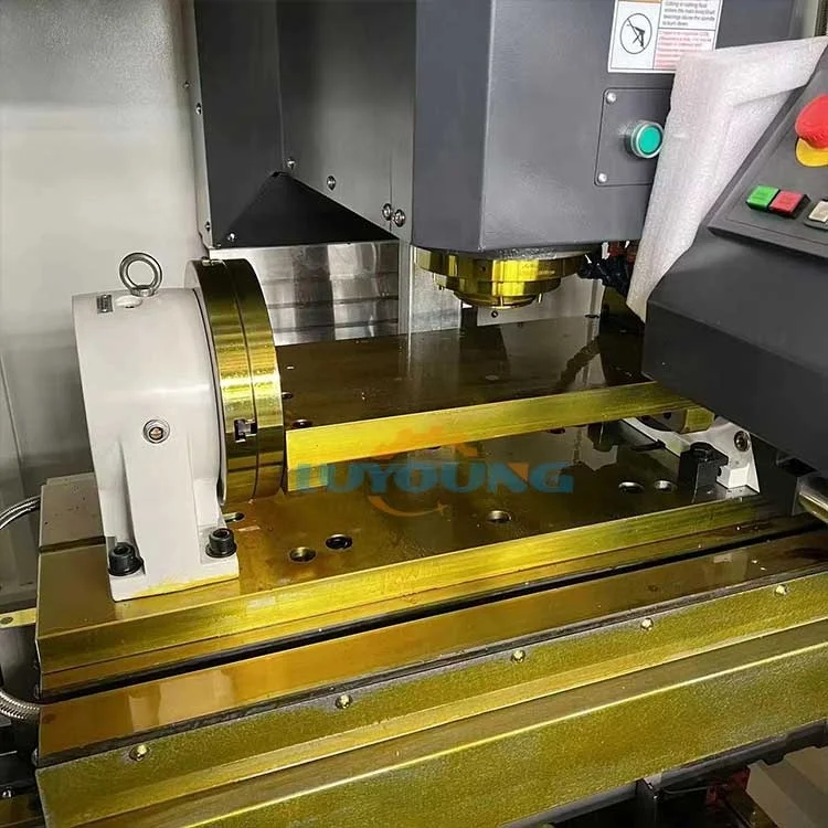 Centro de Hining CNC Vmc850 de 3, 4 y 5 ejes, Milg Hine, gran oferta