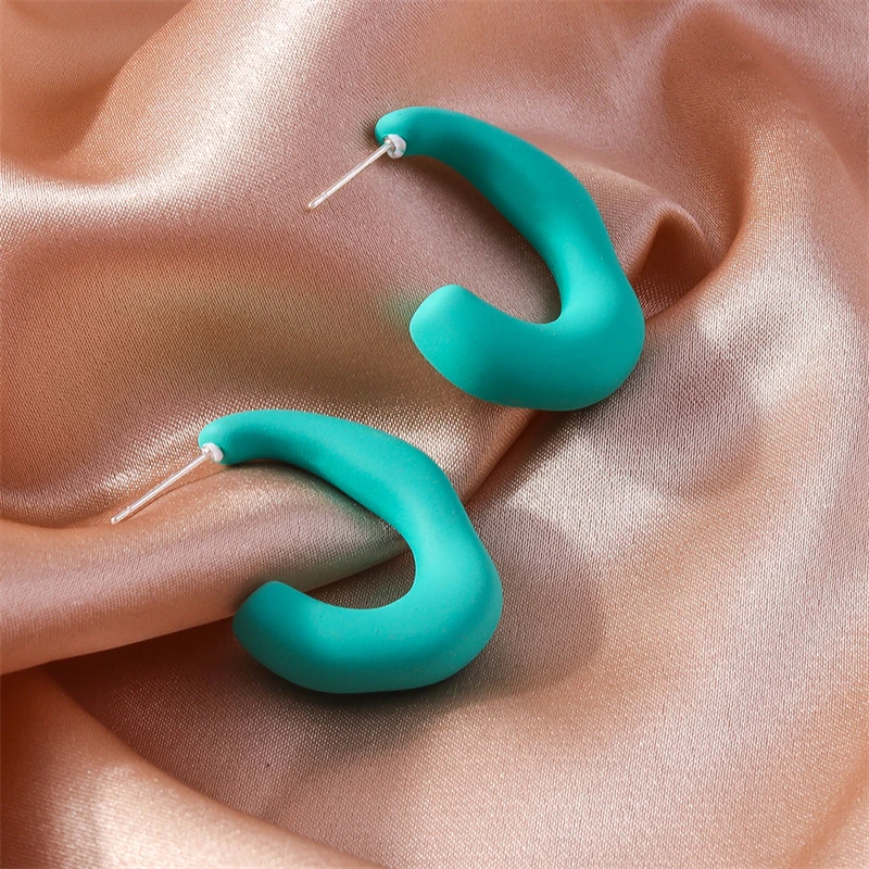 Modische 2,5 cm große runde Creolen für Damen, in Bonbonfarben, aus Acryl, als Schmuck für Partys und Festivals, ideal als Geschenk für Mädchen. – Detail 9