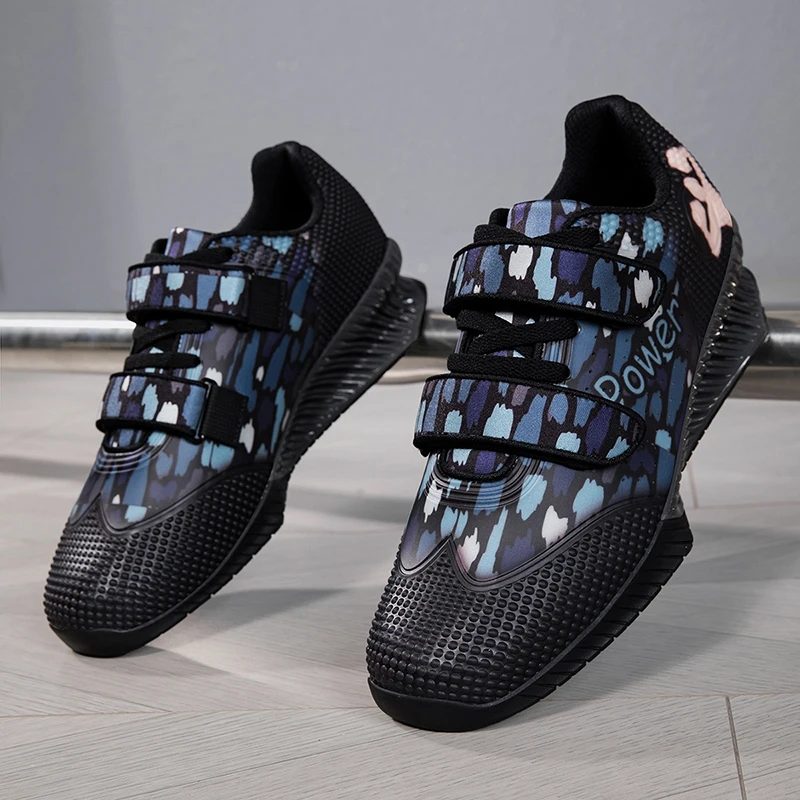 

Different Colors Men Weight Training Shoes Designer Squat Hard Pull Shoes Comfortable Indoor Gym Shoes Man