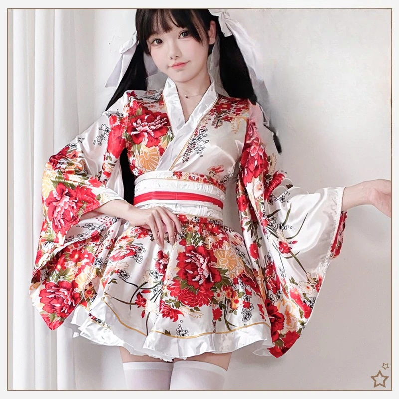 

Japanese Woman Cosplay Costumes Traditional Kimono Printing Improved Yukata Bathrobe Anime Halloween Role-playing Outfit