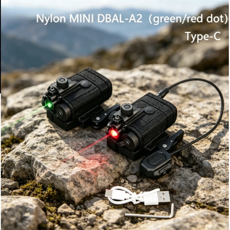Mini Nylon Rot-Grün-Punkt-Laserzielgerät, 2,5mm Zielhilfe, Stoßfestes Design Passend für 20mm Picatinny-Schiene für M4 M16 AR15 AK47 Spielzeuggewehr