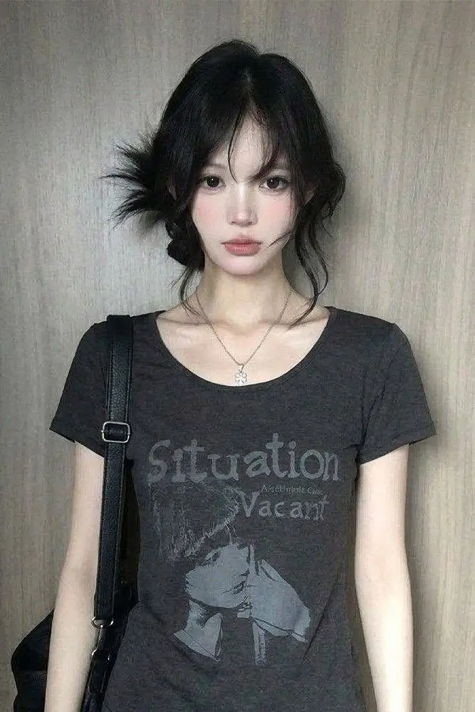 American Retro U-neck Shoulder Short Sleeved Women Summer Rock Portrait Gray T-shirt Slim Fit Spicy Girl Top Y2k