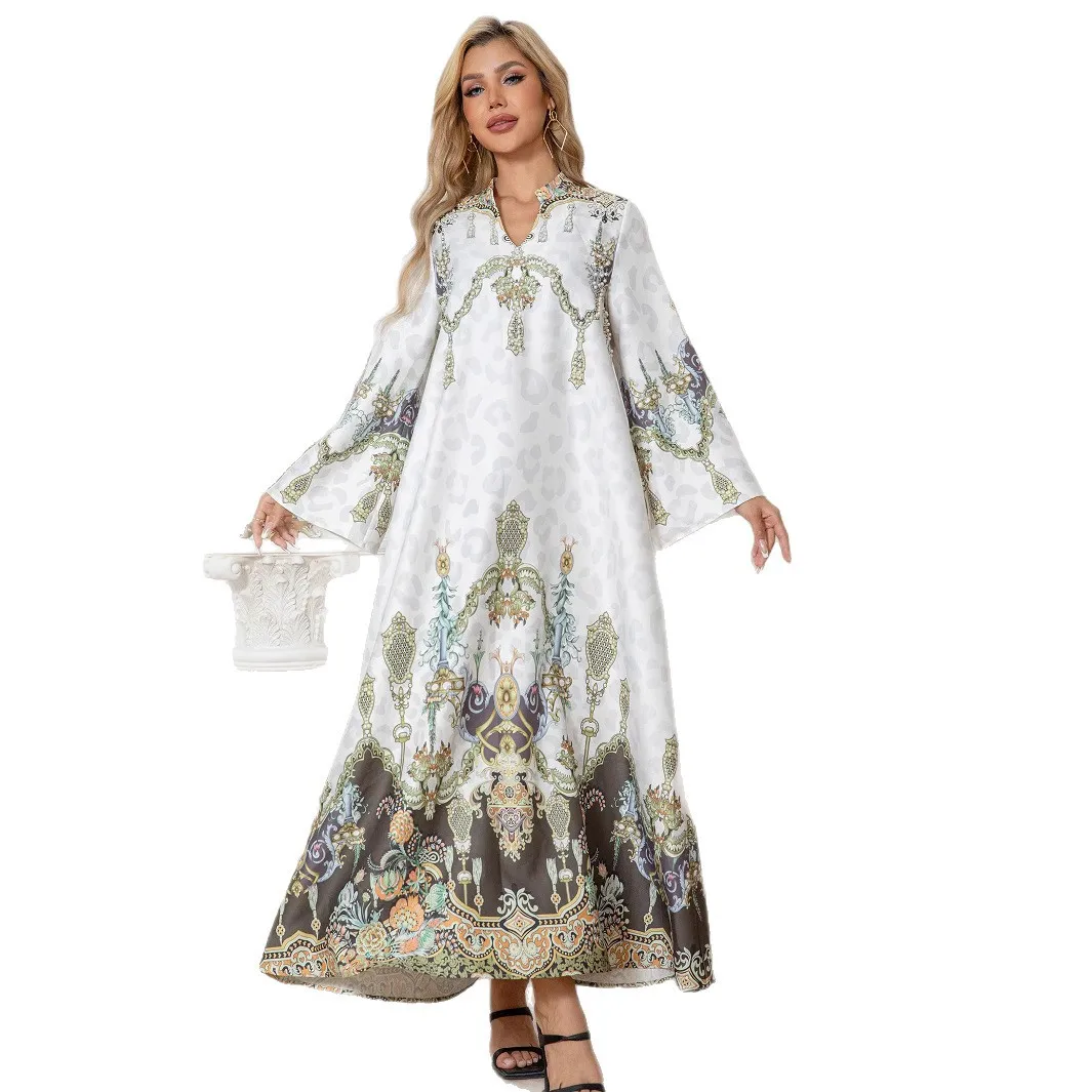 

Cross-border Middle East Women's Robe Fashion Print Horn Sleeve Light Luxury Muslim Dress Abaya Cw69022