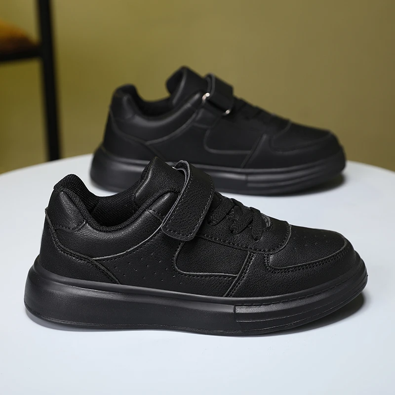 Weiße Leder-Kinderschulschuhe, lässige modische Turnschuhe für Jungen und Mädchen, weicher Boden, rutschfeste Outdoor-Sporttrainer – Detail 4