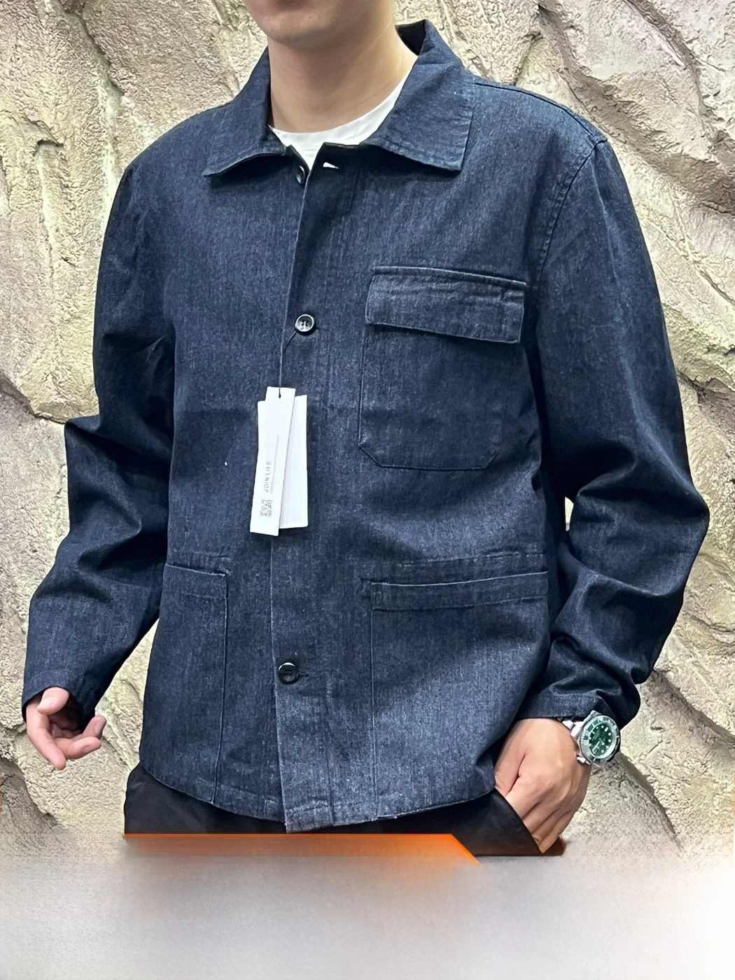 Lightweight Denim Jacket for Men Soft And Structured Casual Vintage Style Autumn Fashion Outerwear Standard Fit Lon...