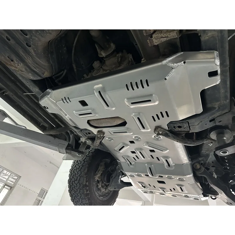 Maßgeschneiderte Herstellung eines langlebigen Bodenschutz-Kits aus Aluminium-Magnesium-Legierung für Toyota Land Cruiser 120