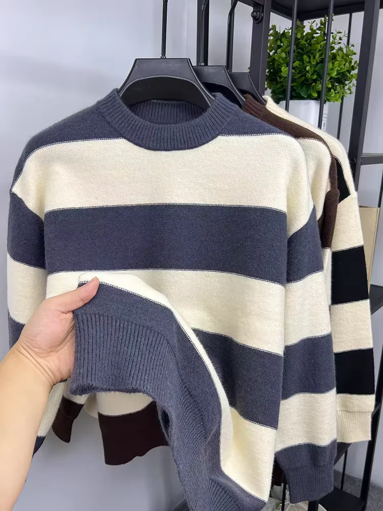 Fashionable high-end 2024 autumn and winter new item color blocked striped round neck men's sweater casual thick knit pullover