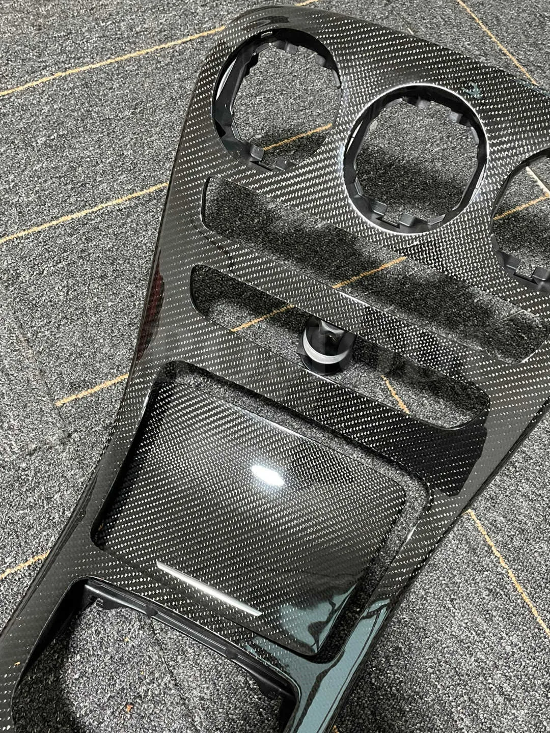 100% Real Carbon Fiber Car Center Console Panel For Mercedes Benz C Class W205 W206 GLC X253 2015 2016 2017 2018 2019 2020 2021