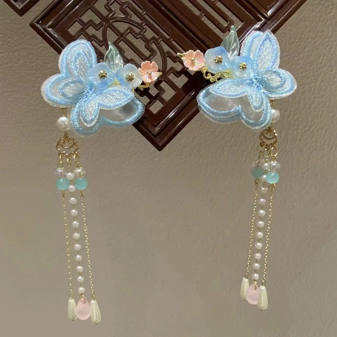 Blue Flower Hairpins Side Clips Retro Chinese Fashion Fringe Jewelry Long Tassel Pendant Headpiece for Women Girls Hanfu Dress