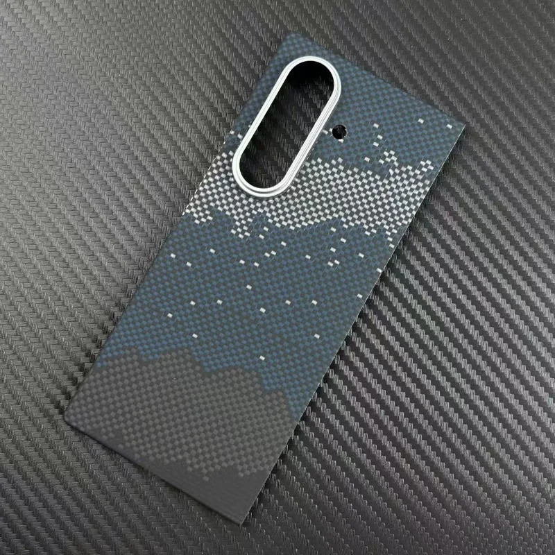 Magnetyczne etui na telefon z włókna aramidowego do Samsung Galaxy Z Fold 7 Real Carbon Fiber Ultra Slim Tough Cover do Galaxy Z Fold 7 Cover — zdjęcie produktu 6