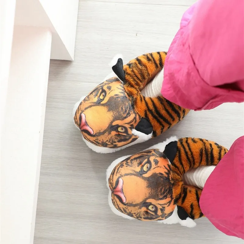 Couple Cartoon Tiger Cotton Slippers Lazy Casual Toe Covered Slip-on Warm Furry Slides Unisex Home Creative Tiger Plush Shoes