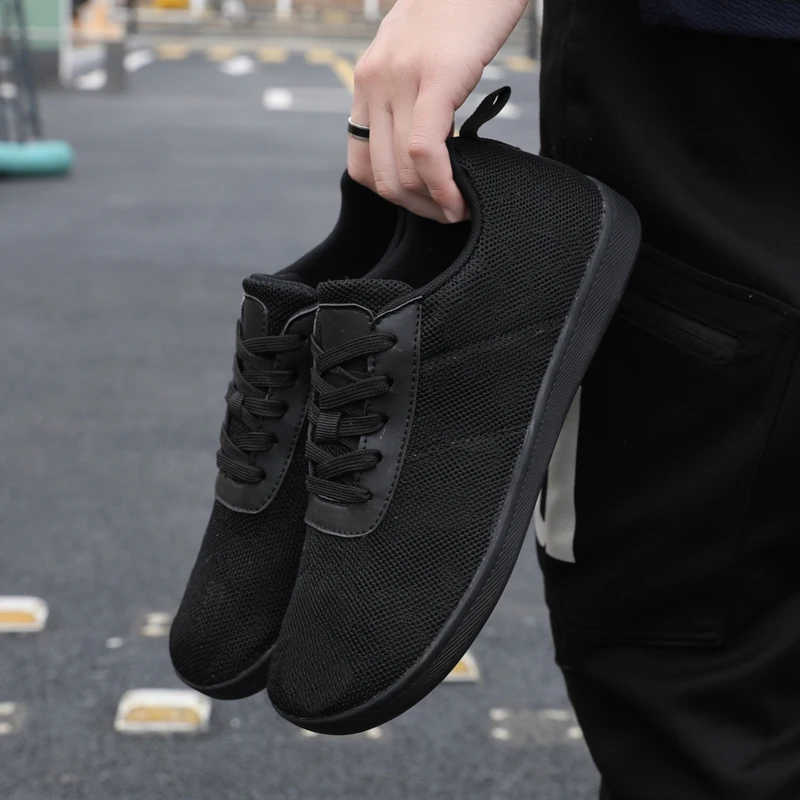 

Новые женские и мужские туфли с широким носком, повседневные универсальные прогулочные кроссовки на мягкой подошве с дышащей сеткой, удобная обувь для босиком