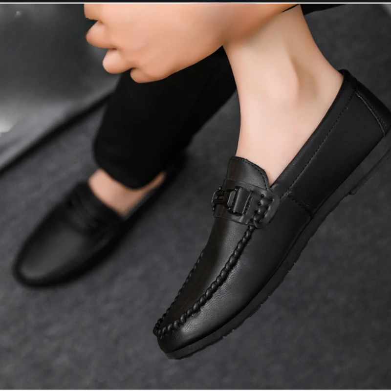 Leather Shoes for Men Casual Male Soft Sole Comfortable Shoes Men Slip-On Male Loafers Moccasins Driving Shoe Big Size 39-44