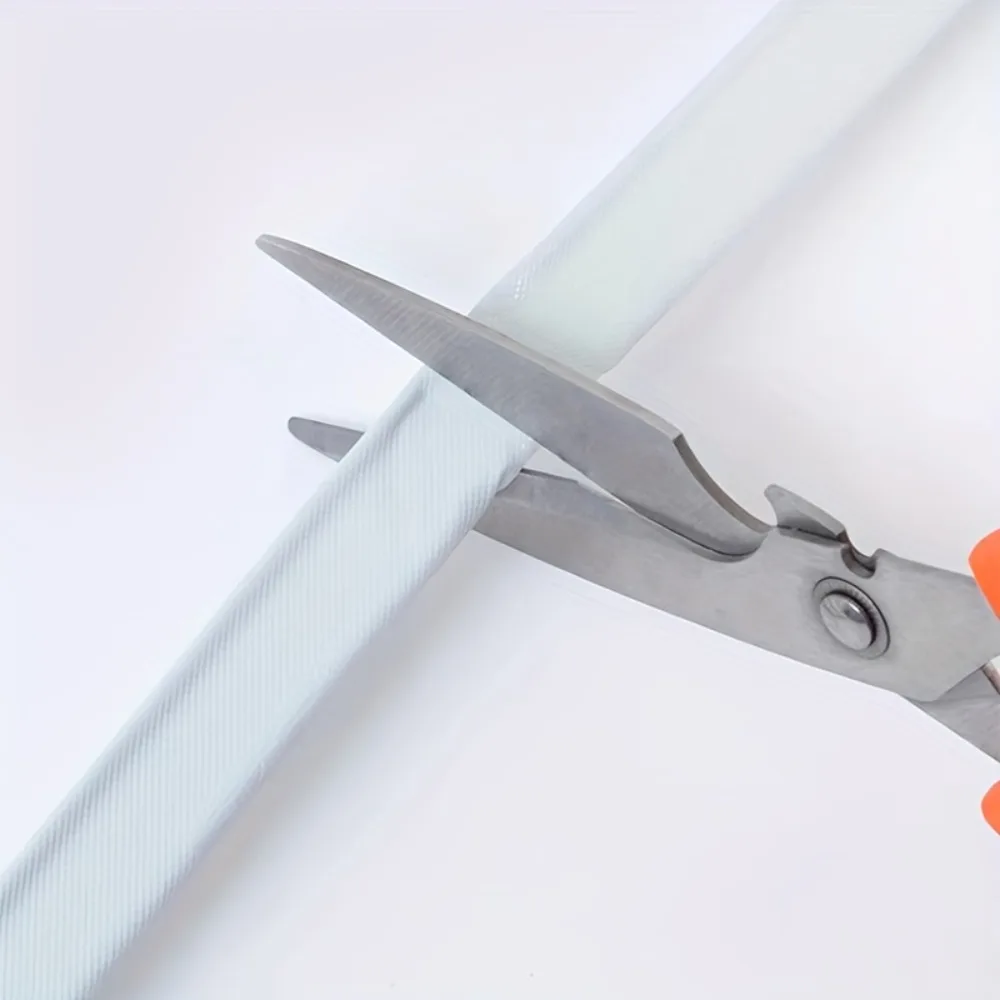 مجموعة شريط عازل للانزلاق البلاستيكي الفولاذي للنوافذ مع شرائط الفجوة الداخلية والمتوسطة الخارجية وشريط الزجاج الأمامي السفلي للباب