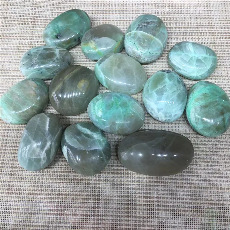 Natural Green Color Moonstone Stone Crystal Palm Stones Plaything Healing Crystals And Home Decoration