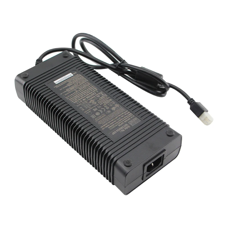 バッテリー充電器付きの産業用電源,GST280A15-C6P,AC-DC W,15v