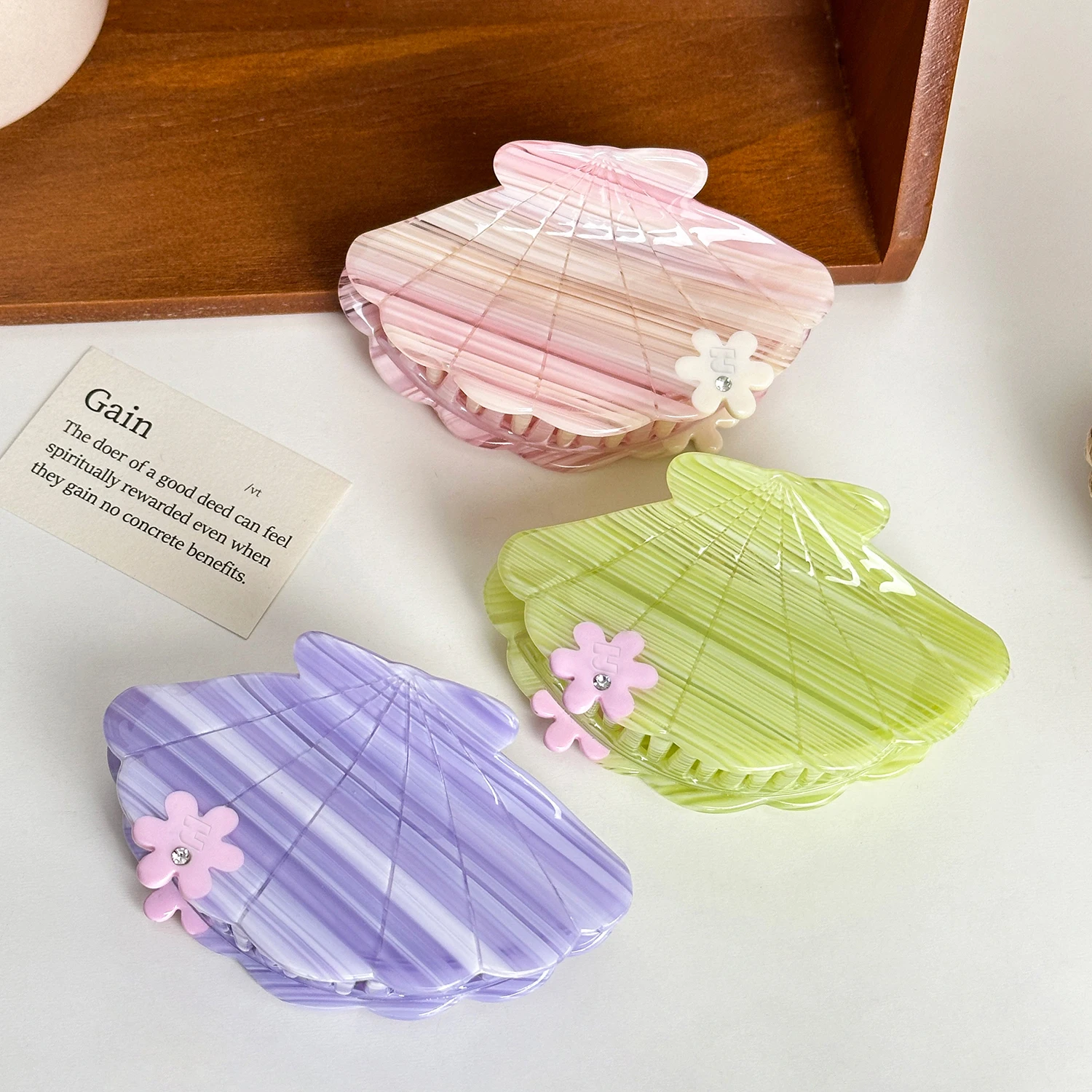 Dowell  Shell Diamond-encrusted High-end Acetate Hair Clip And Accessory