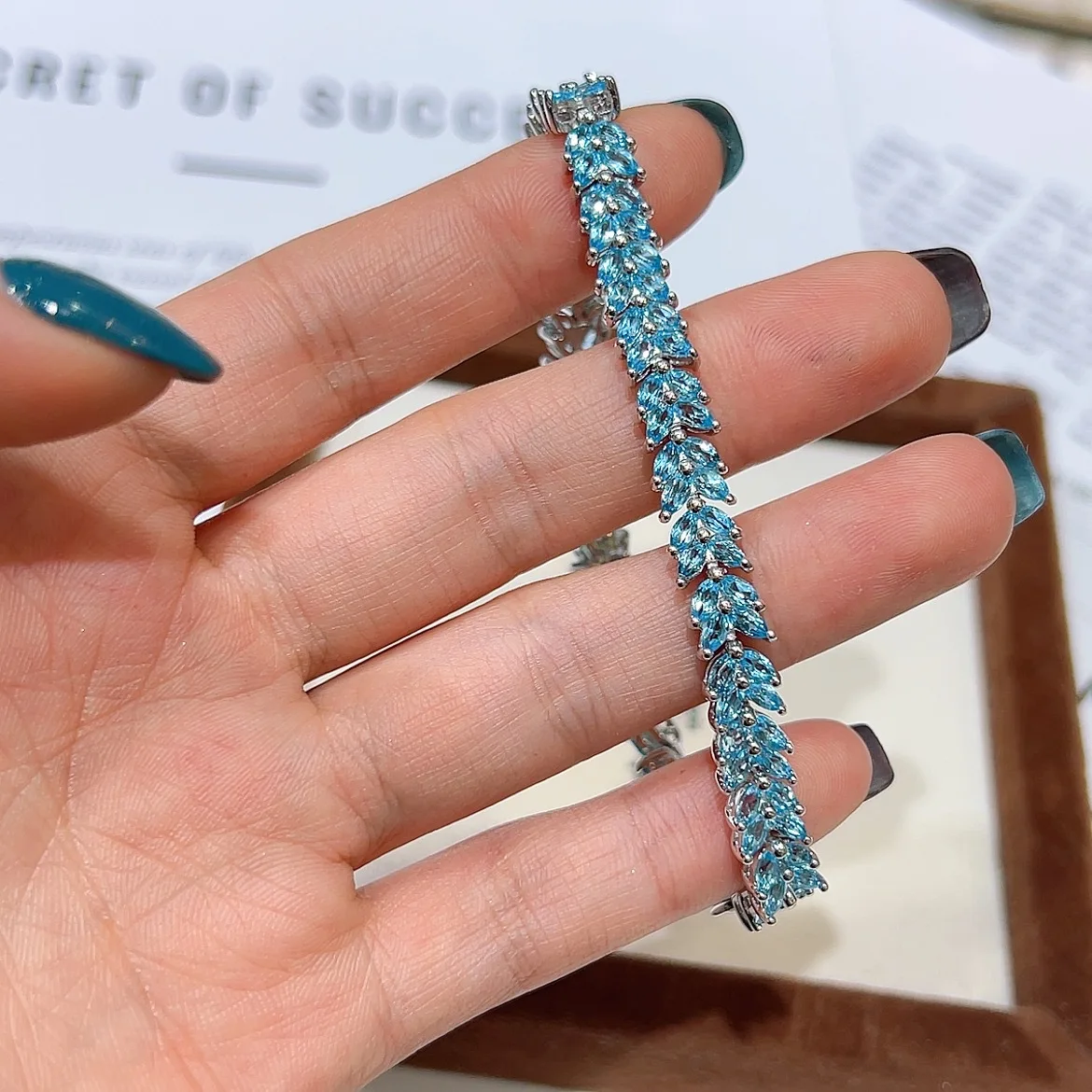 S925 Sterling Silver White Gold Plated Wheat Shape Tennis Bracelet Natural Topaz 2*4mm Pear Stone Daily Women Bracelet