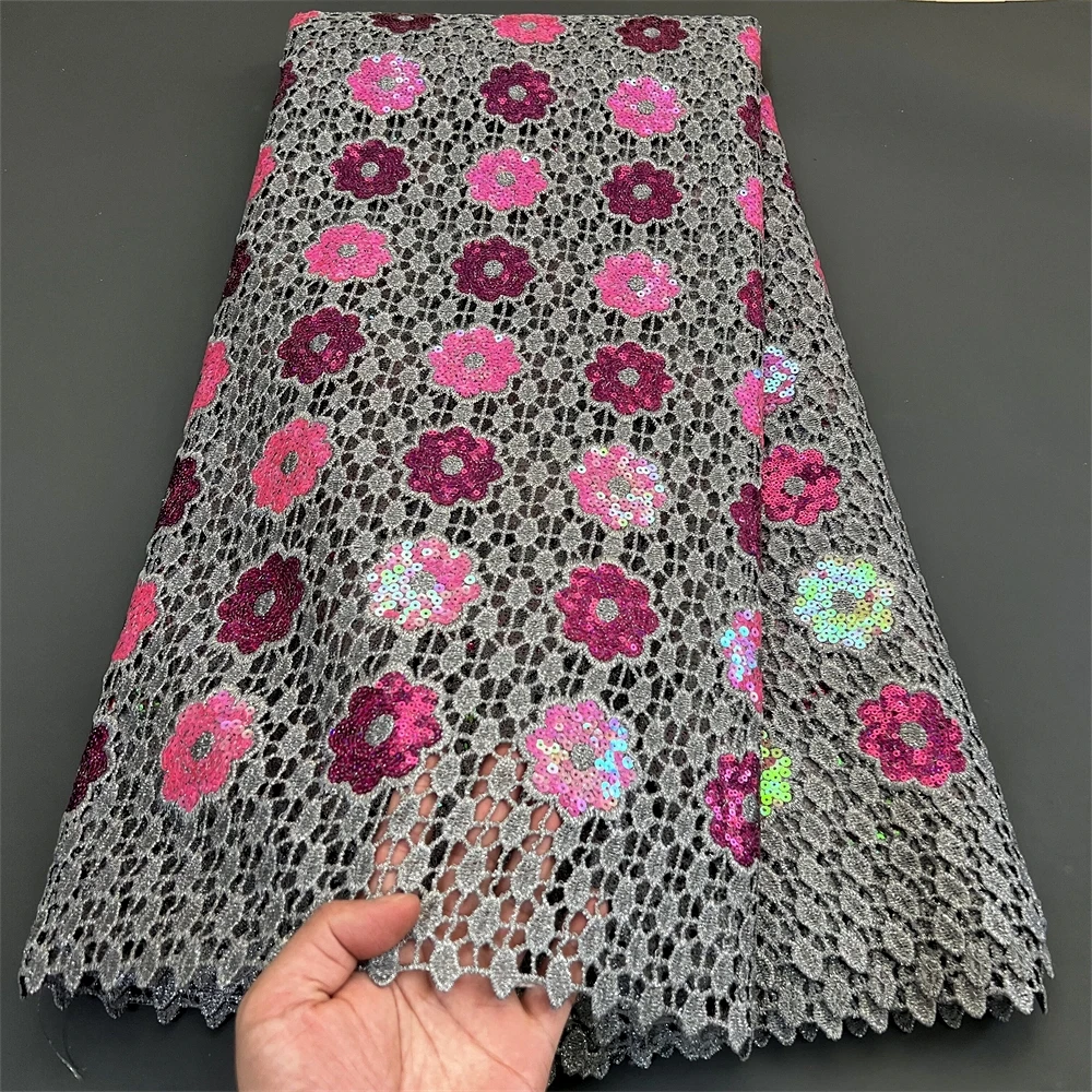 Nuovo stile tessuto di pizzo di velluto rosa 2024 di alta qualità africano svizzero Voile ricamo 3D paillettes pizzo netto 5 yarde per abiti da festa