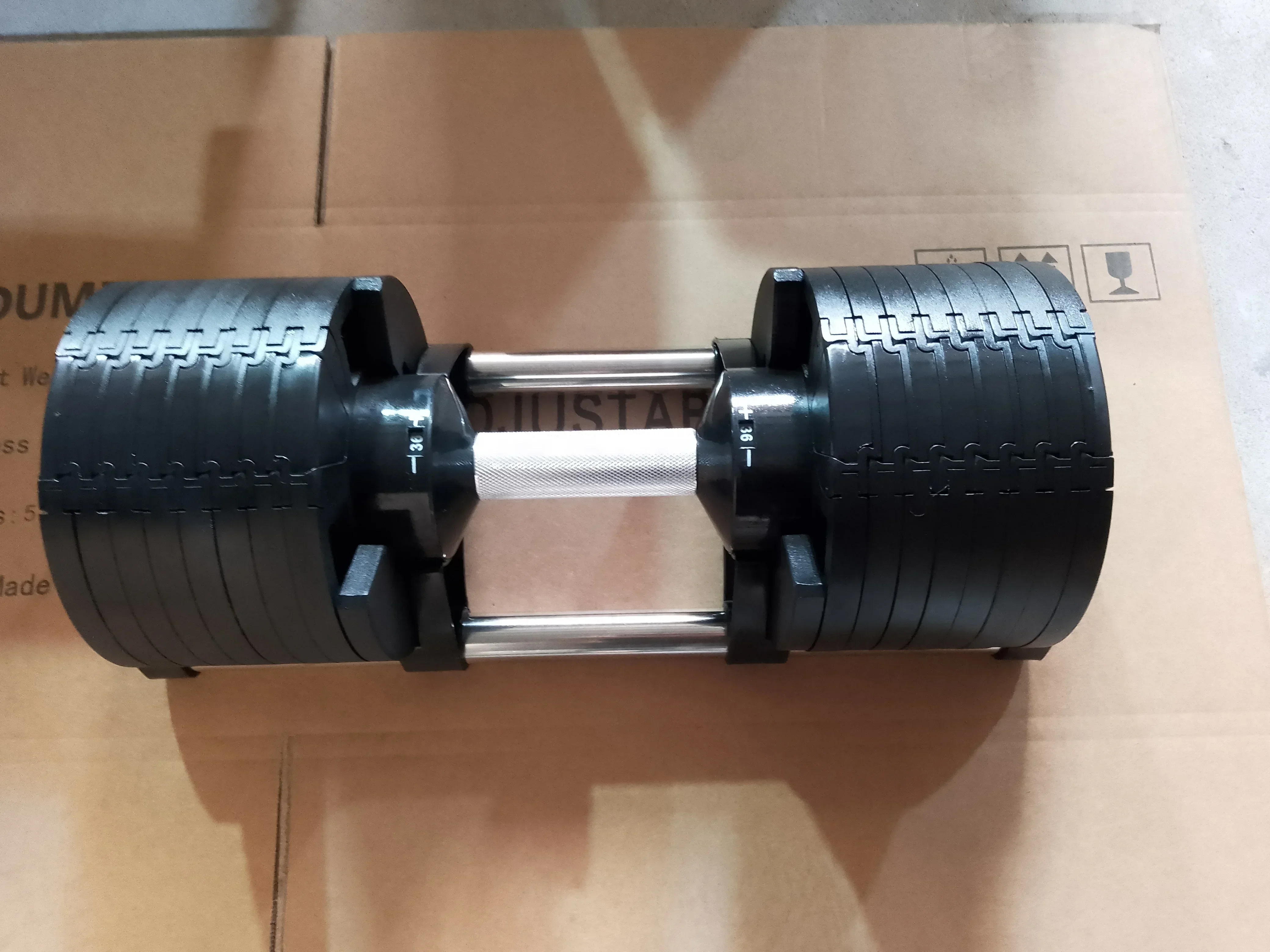 Hot Sale 80LB Increment 5LB Weight Adjustable Single Dumbbells For Workout Strength Weightlifting Training Gym Use