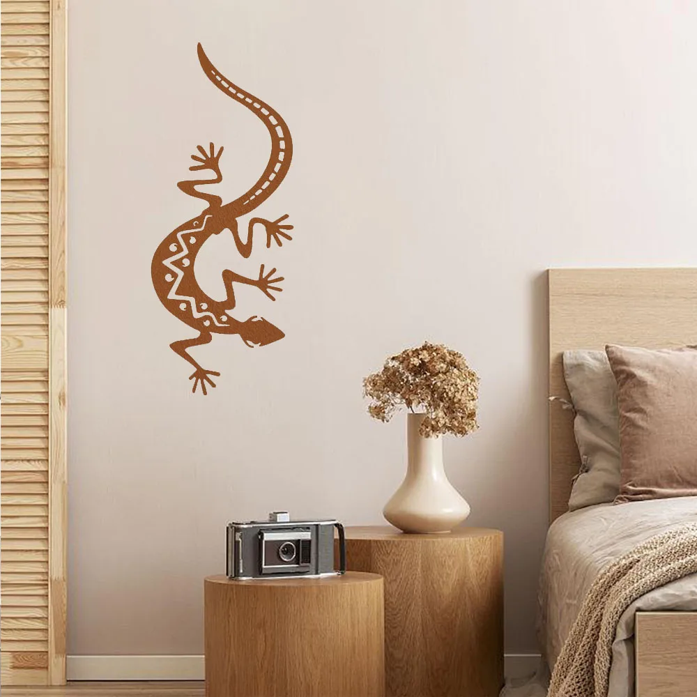 Mesmerizing 1pc Metal Gecko Decoration – Hypnotize with Beauty. Fascinating 3D Lizard Art. Graceful Wall Sculptures