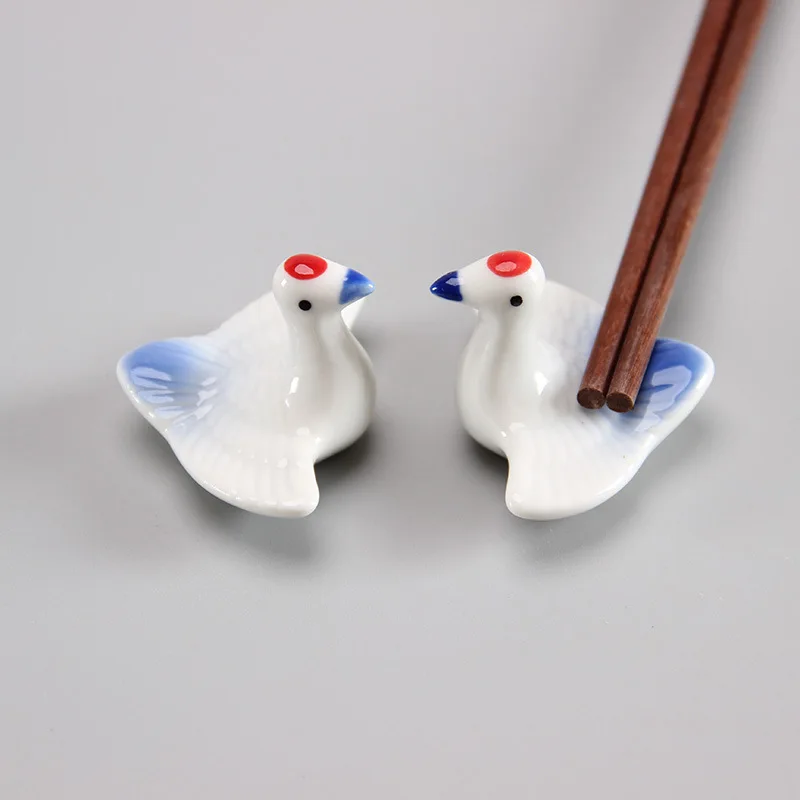 

Japanese Style Chopstick Holder Red Crowned Crane Decoration Ceramic Desktop Ornament Home Potted Plant Bonsai Figurines Crafts