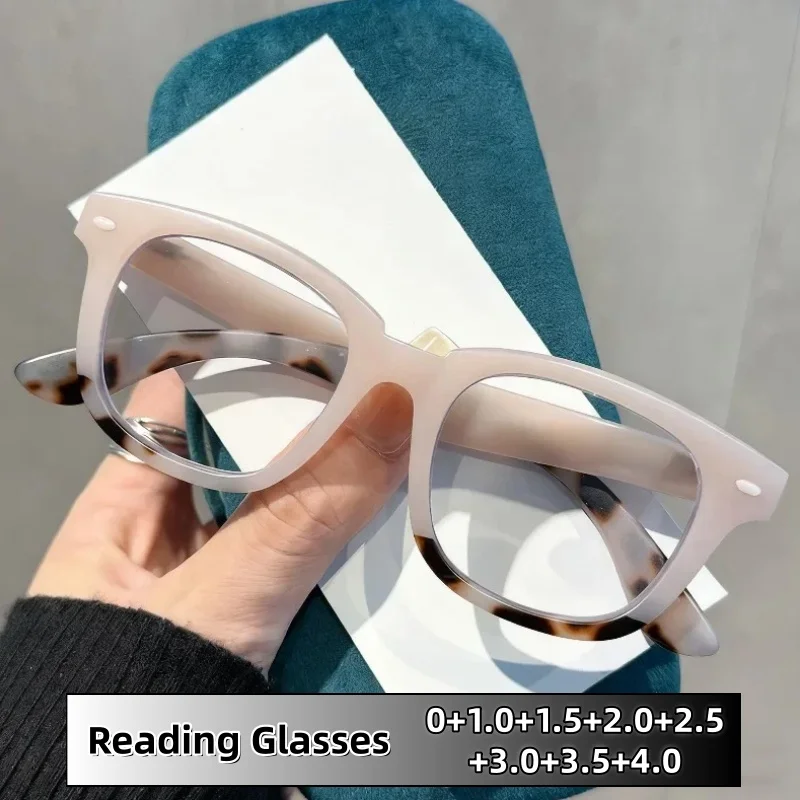 

New Fashion Color Blocked Square Frame Rice Nail Reading Glasses Anti-blue Light Light and Flexible PC Eyeglasses 0 To +4.0