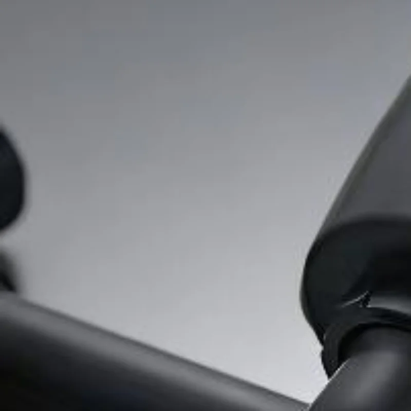 

1 шт. Универсальный настенный смеситель для холодной воды с гибким шлангом и двумя режимами подачи воды, черный, для сада, балкона, умывальника, хозяйственной мойки, бассейна