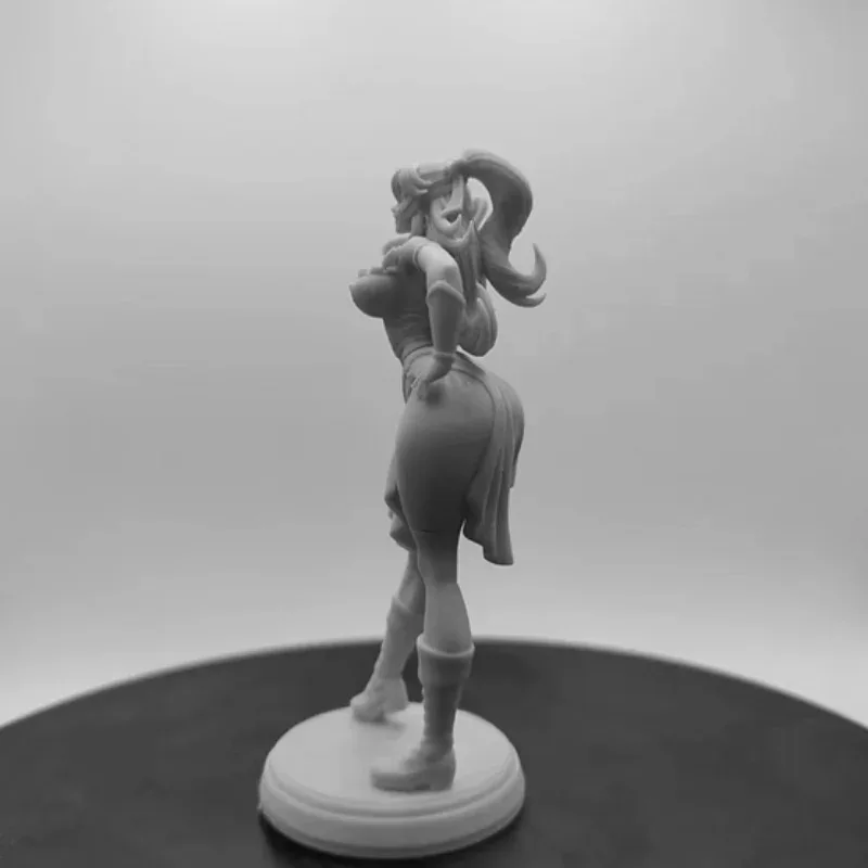 Figura GK en miniatura femenina de cerveza de taberna, figura de resina a escala 1/24, Kit de modelo ensamblado, Kit de modelismo sin montar y sin pintar