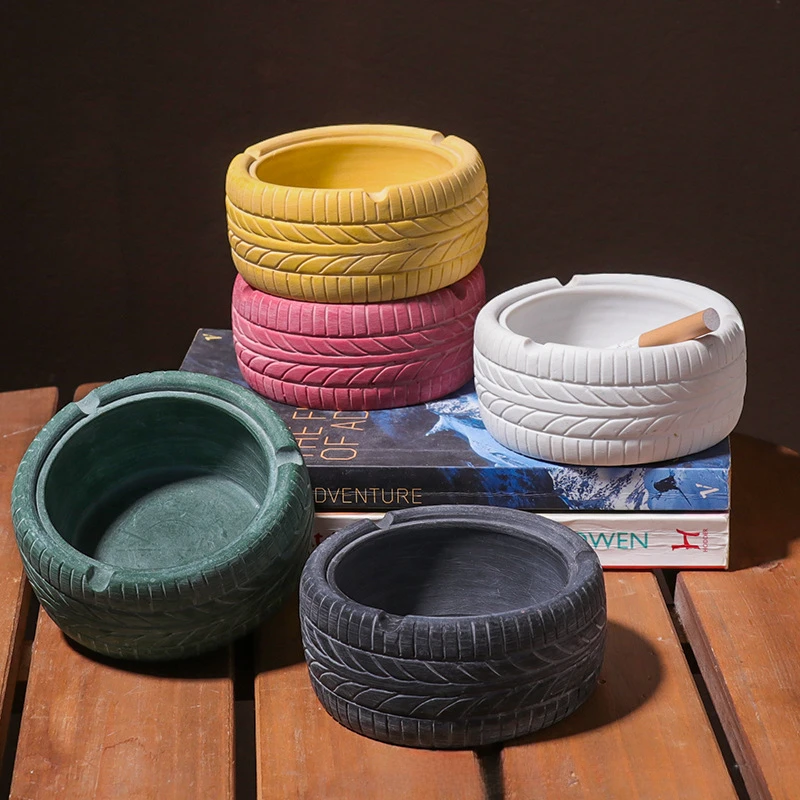 

1PC Personality Trend Tire Ashtrays Creative Home Items Bar Decor Ashtrays Outdoor Camping Items Cigar Ashtraysv