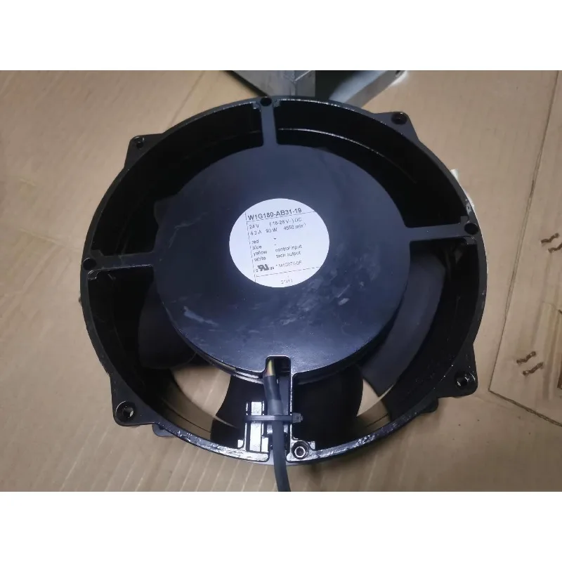 

W1G180-AB31-10 W1G180-AB31-19 W1G180-AB31-01 24V 93W Original Fan