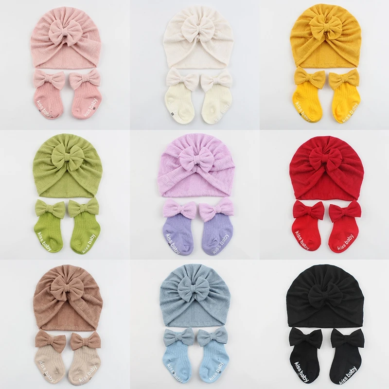 

2Pcs Bow Hat Socks Set Newborn Infant Solid Soft Beanie Caps Spring Baby Girls Boys Cotton Skin-Friendly Bonnet Sock Suits 0-6M