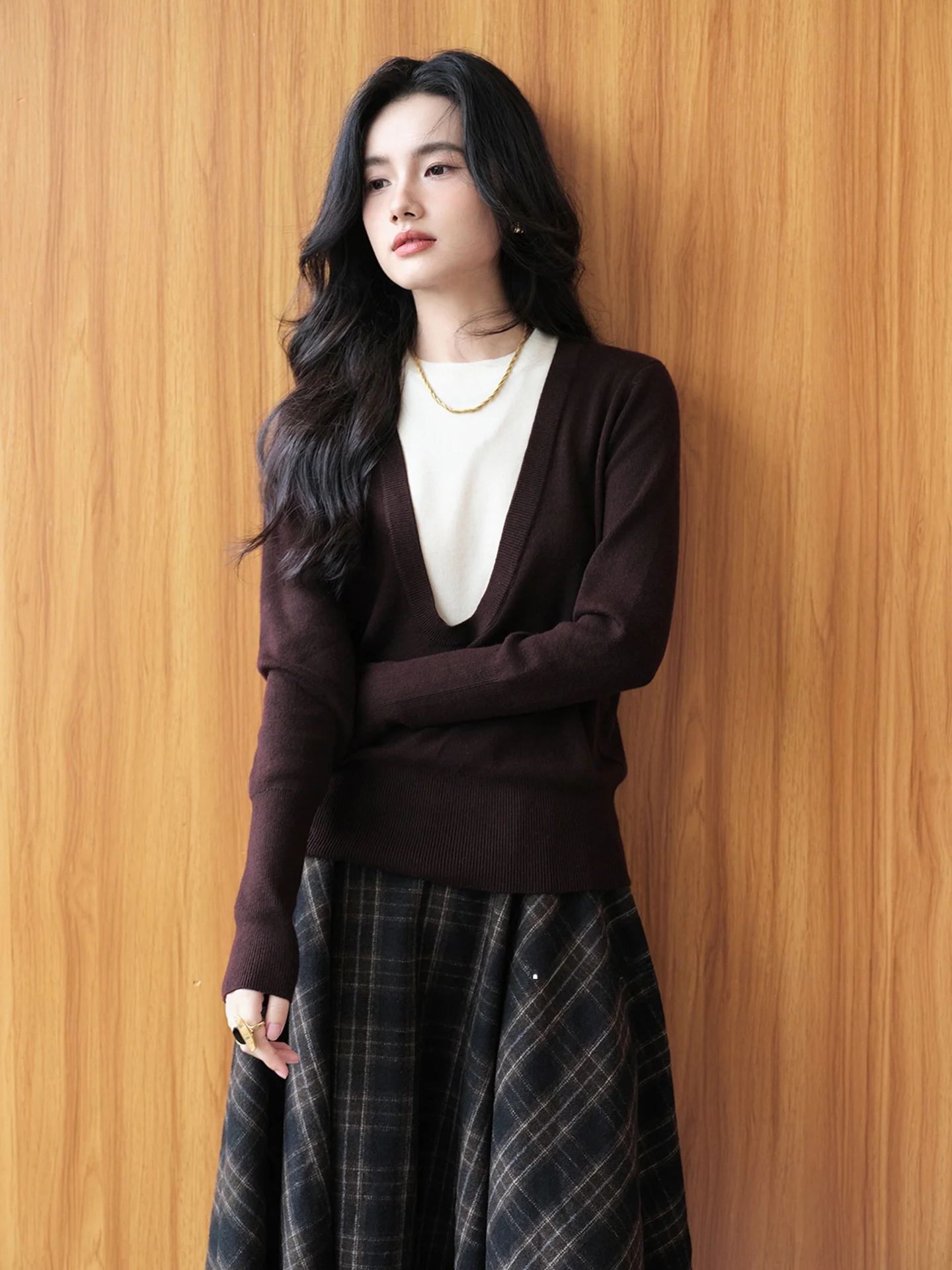 

Soft Comfortable Camere Knitted Long Sve Women's Top Faionable Color Blo Design Winter 2025 Poetic Lin Korean Sle ...