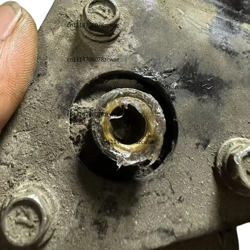 Yanmar harvester accessories YH1180 6118 dust removal motor bushing