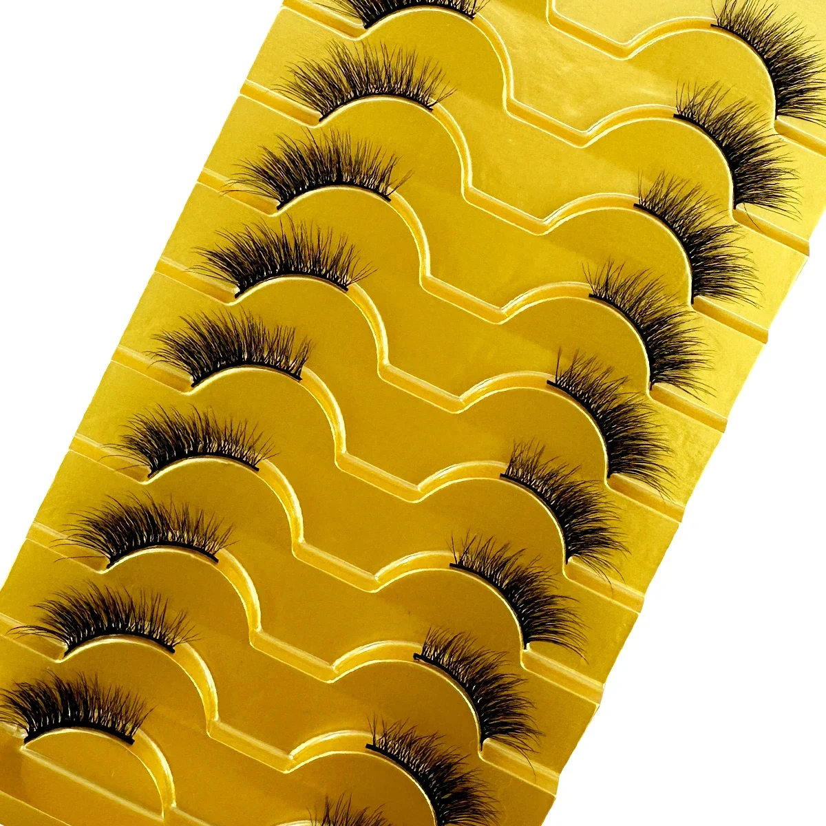 ครึ่งขนตาดูธรรมชาติ Wispy 10 คู่ CAT EYE Lashes 3D ขนตาปลอมนุ่ม 15 มม.สั้น Faux Mink Lashes