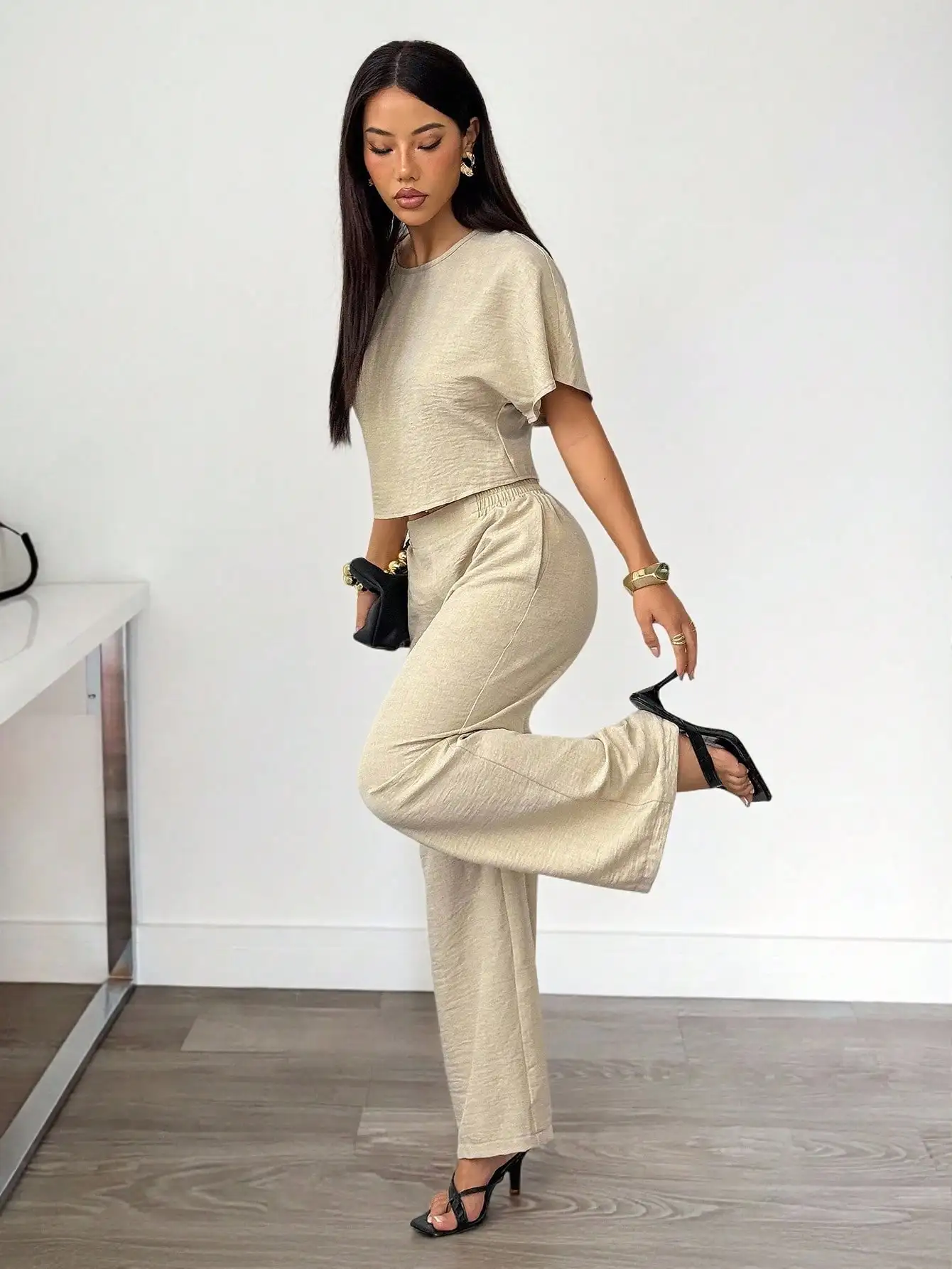 

Бежевый комплект из 2 предметов: укороченный топ и брюки с широкими штанинами, повседневная домашняя одежда для женщин