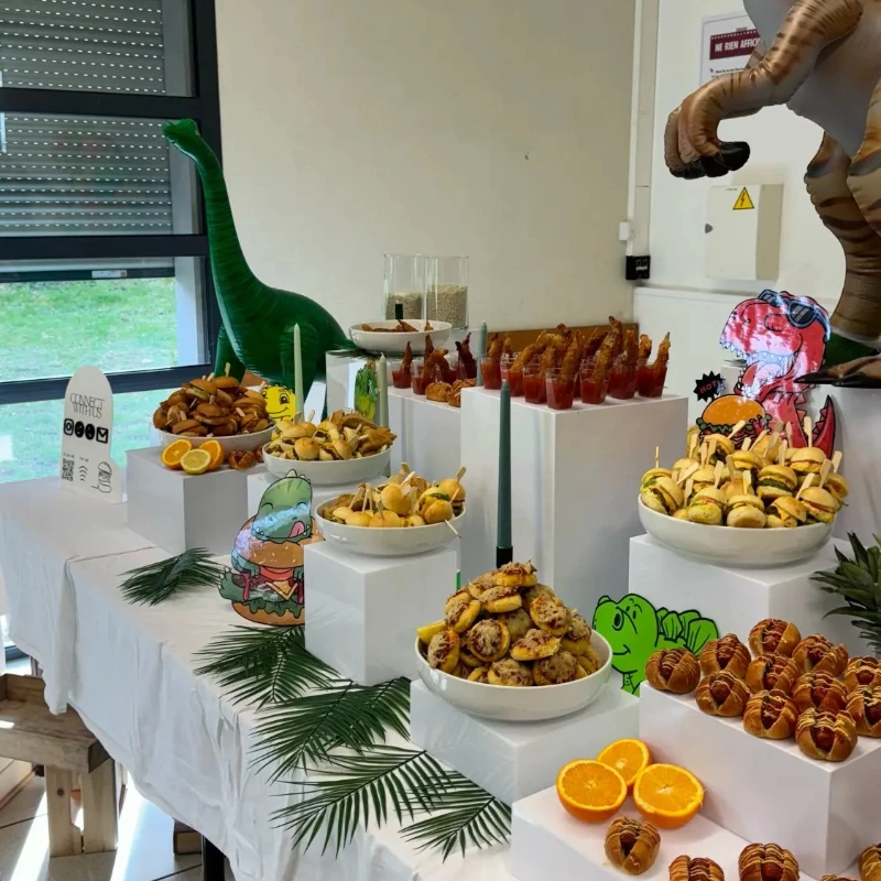 Imagem -06 - Evento Barra de Doces Coluna Riser Buffet Placas Stand Festa Sobremesa Bolo Fruta Biscoitos Bebidas Cupcake Mesa Centerpieces Rac