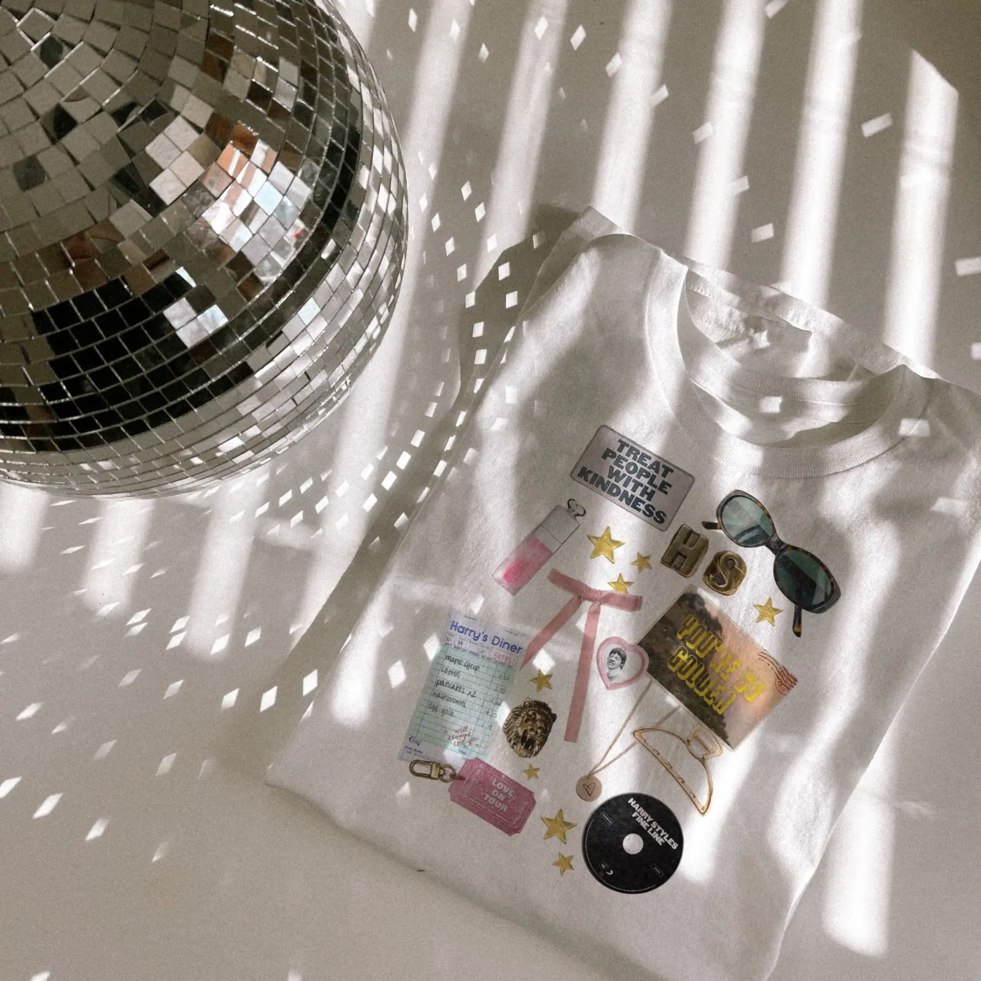 

2025 Summer Fashion Printed Short Sleeve Crew Neck High Quality Trend Streetwear Casual Loose Top Streetwear Suitable for Women