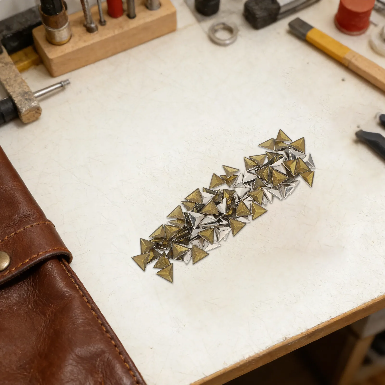 Copper Flatback Hotfix Pyramid Studs 100 Pieces 10mm Iron On Metal Rivets for Shoes Bags Clothing DIY Decor
