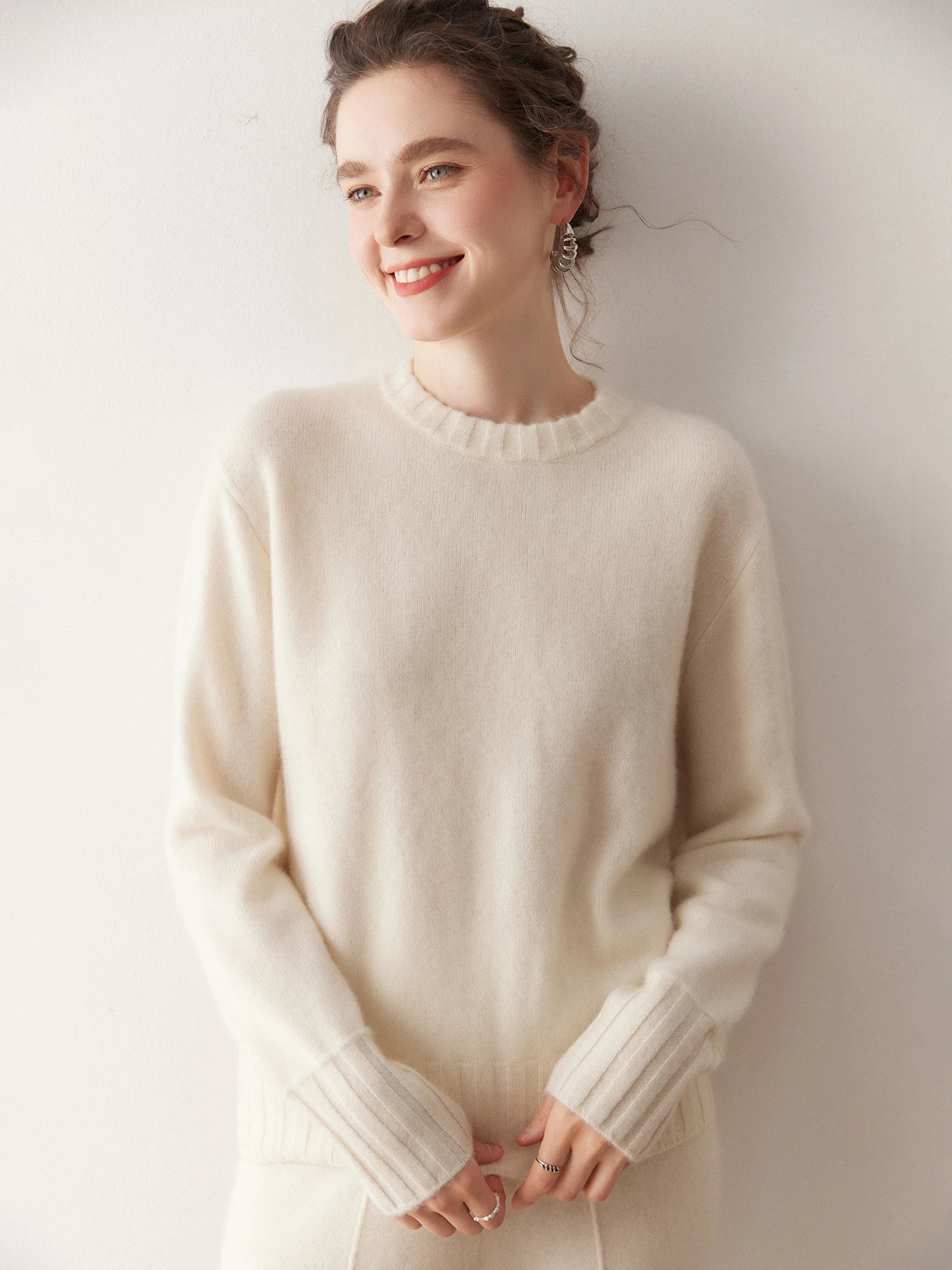 

TLOML новый женский 100% кашемировый свитер с круглым вырезом и длинными рукавами, пуловер из кашемирового трикотажа, осенне-зимние базовые мягкие теплые удобные топы