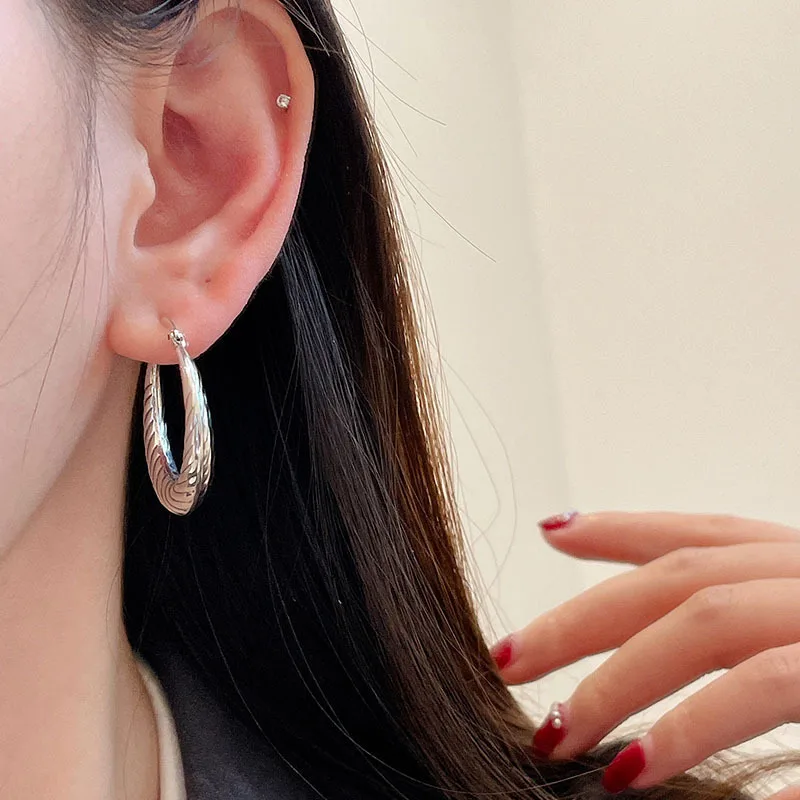 Pendientes ovalados de Plata de Ley 925, estilo Simple, encantadores y delicados pendientes de forma geométrica para mujer, regalo de cumpleaños, joyería fina