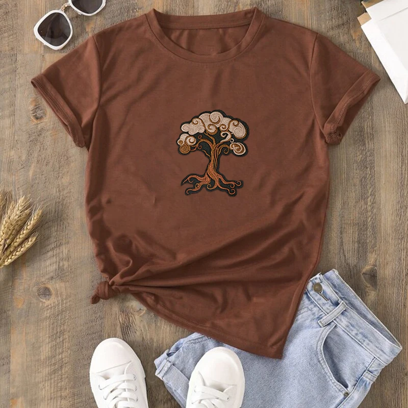1PC Ancient Tree Embroidered Patch Iron On Sew On Patches For Clothing Cap Bag Jacket DIY Gift Vintage Badge With Hot Adhesive