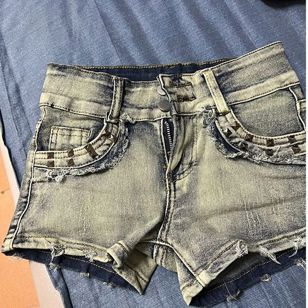 Retroy2K American Rivet Shorts Women's Fashion Tight Hot Girl Club Women's Pocket Casual Sexy Fashion Women's Summer Street Wear
