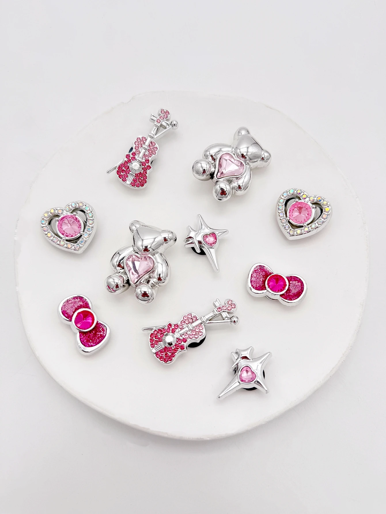 10-piece DIY removable shoe accessories for sandals, a fun and personalized way to decorate shoes with unique designs